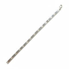 Arrow Patterned Bracelet