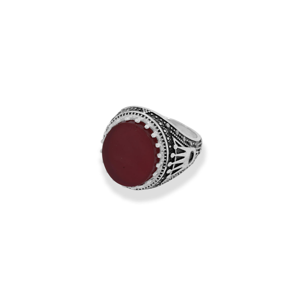 Crowned Maroon