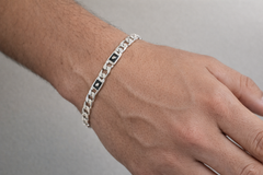 Patterned Bracelet 04