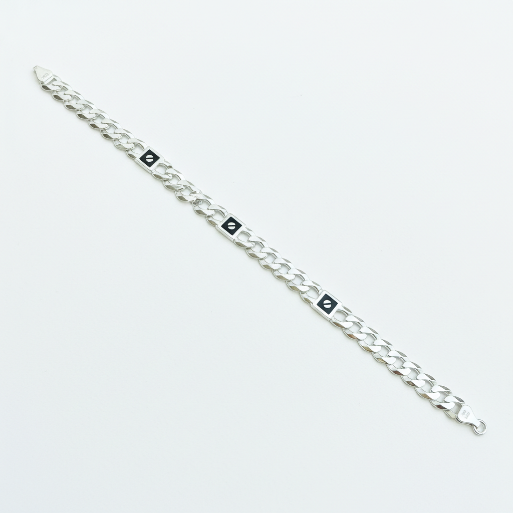 Patterned Bracelet 04