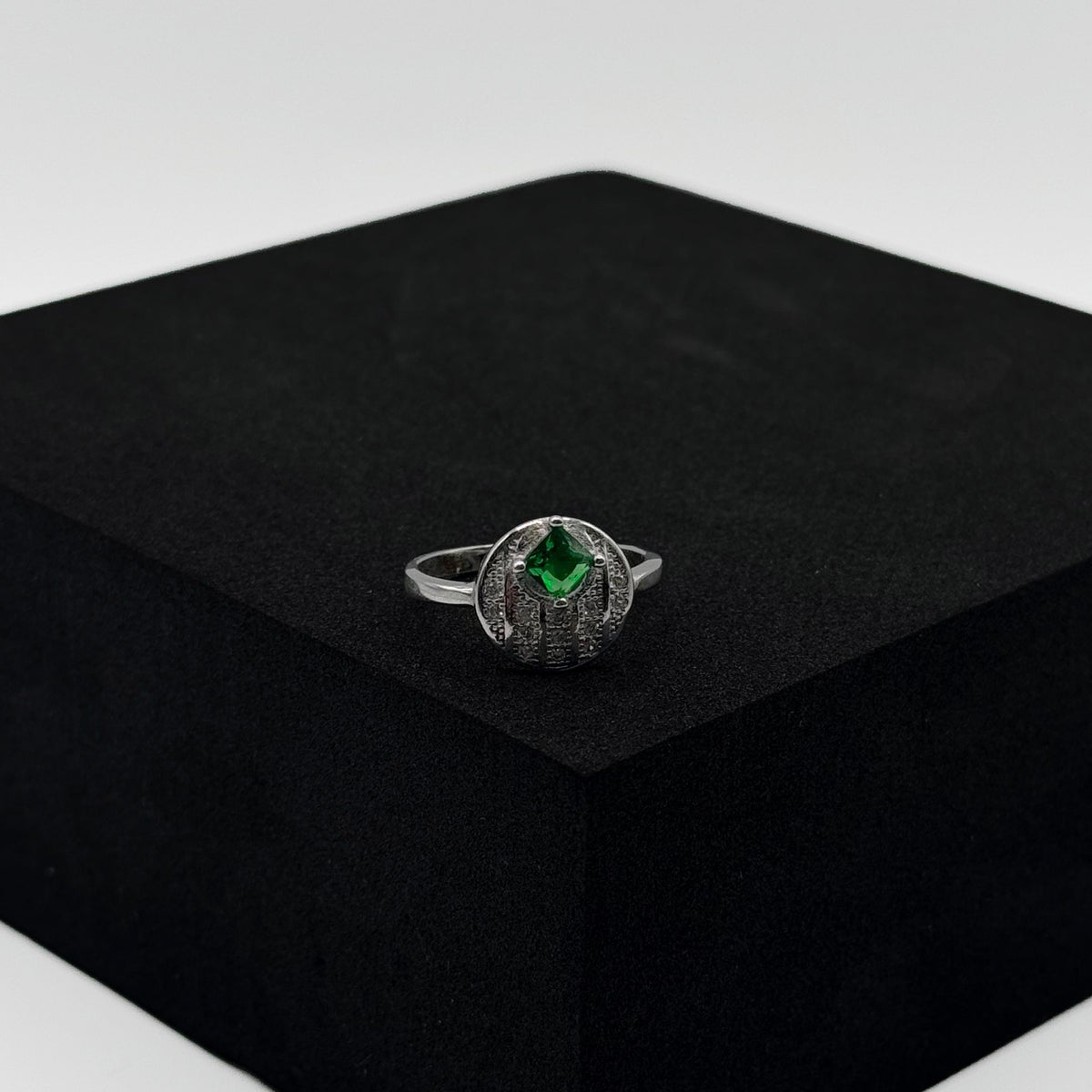 Green Stone Set