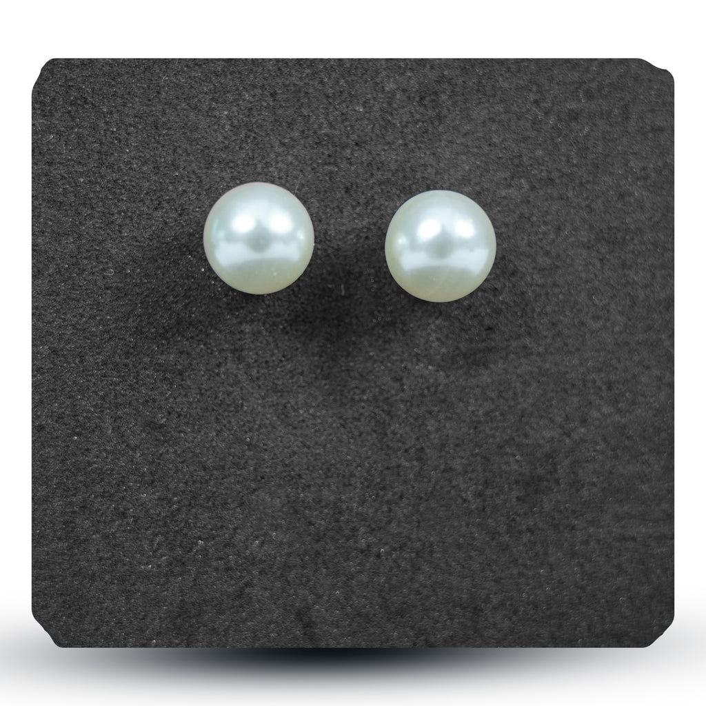 Pearl Studs