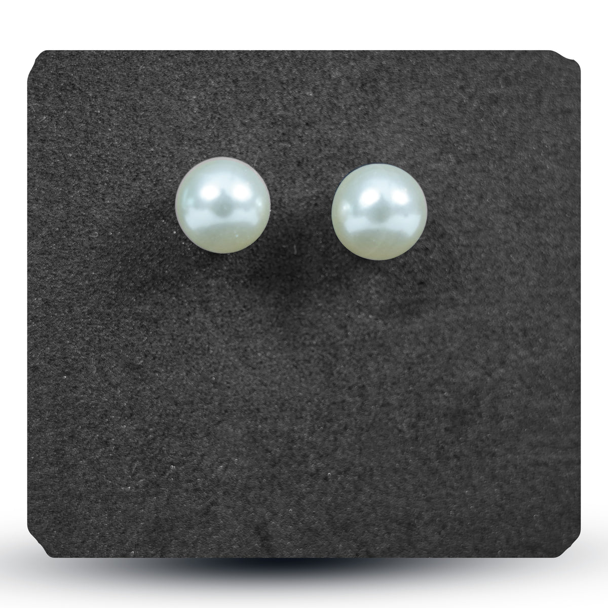 Pearl Studs