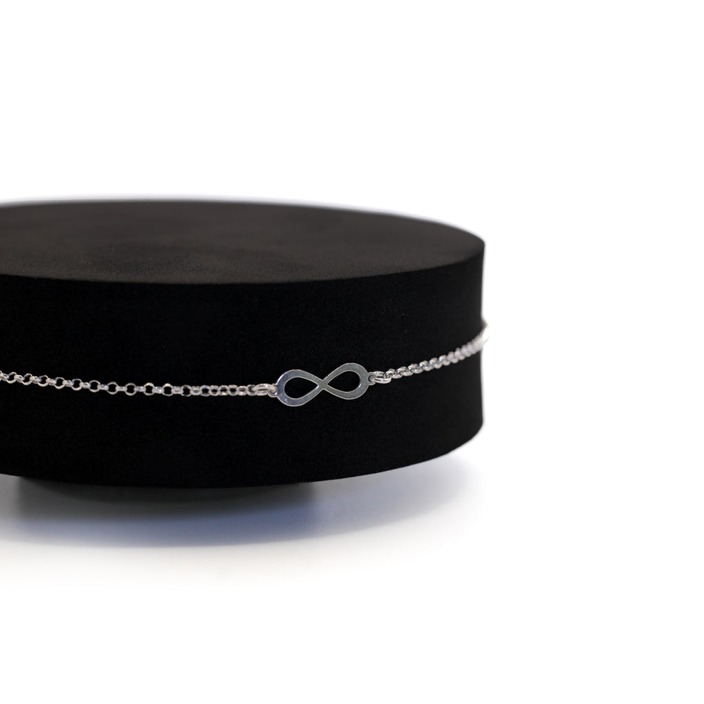 Simple Infinity Bracelet