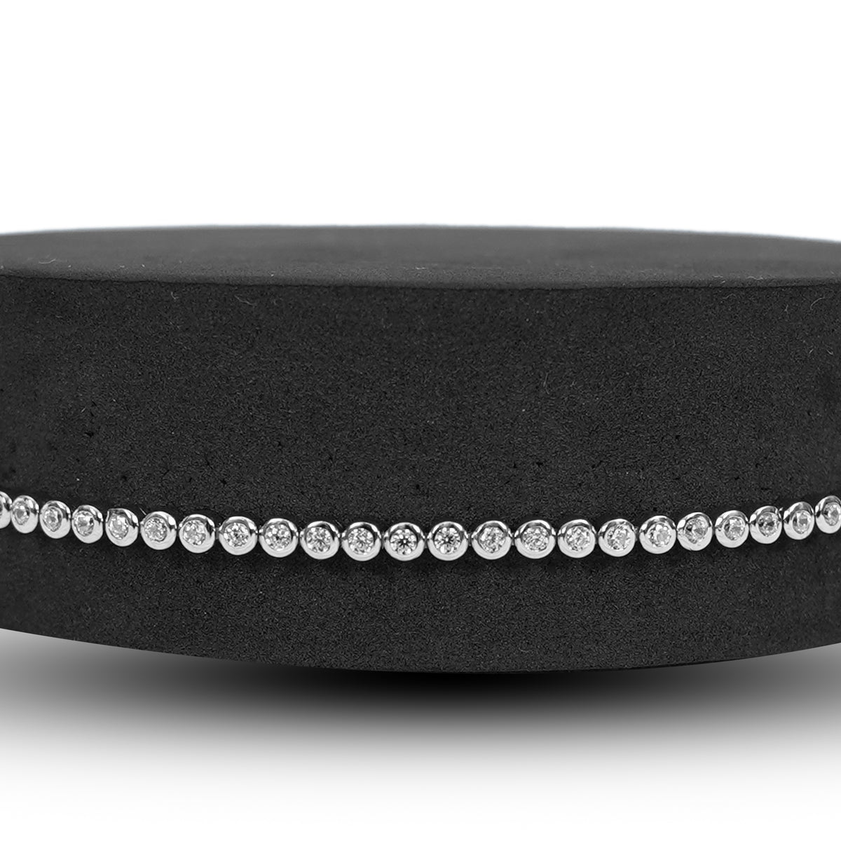 Circle Tennis Bracelet (2.5mm)