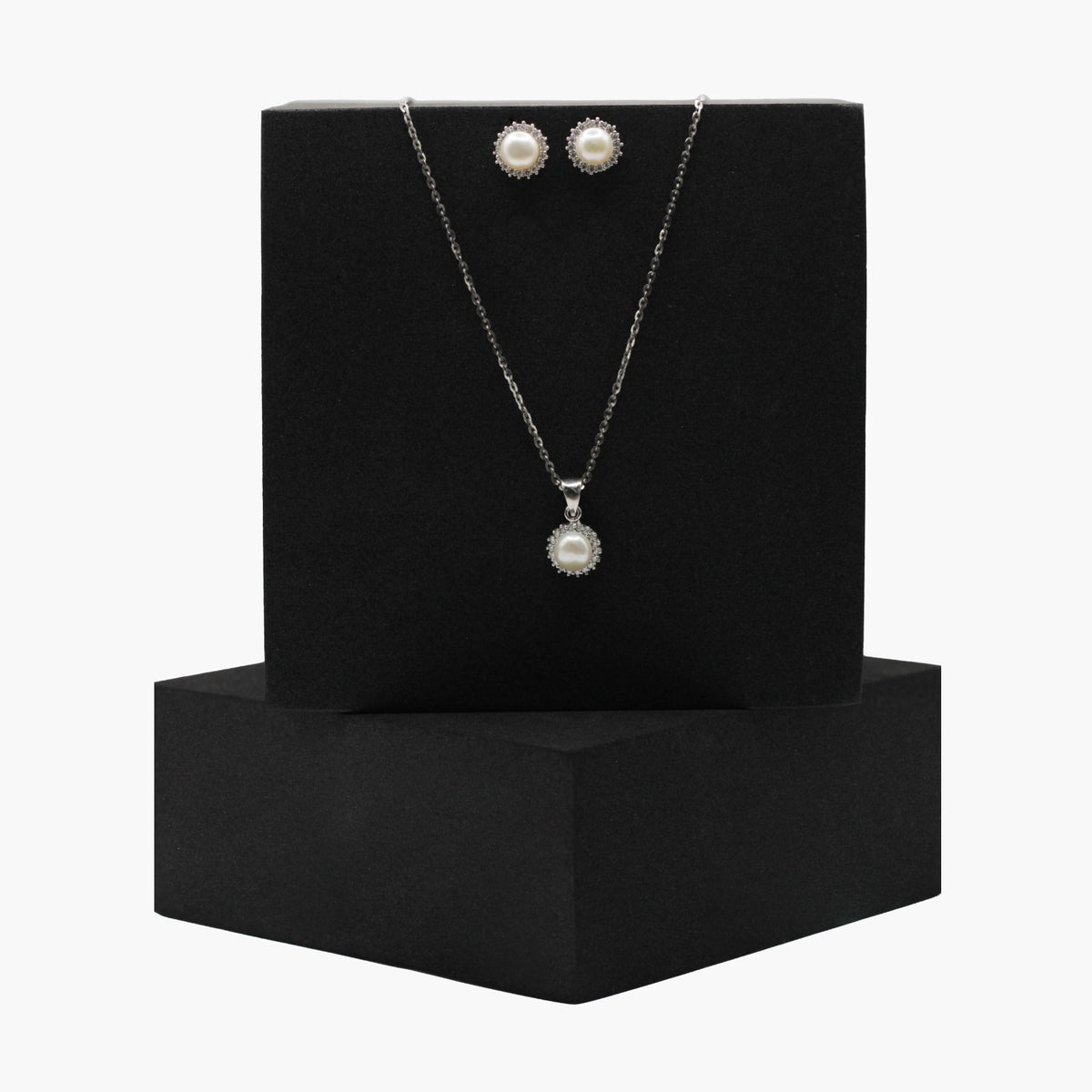 Pearl Silver Set