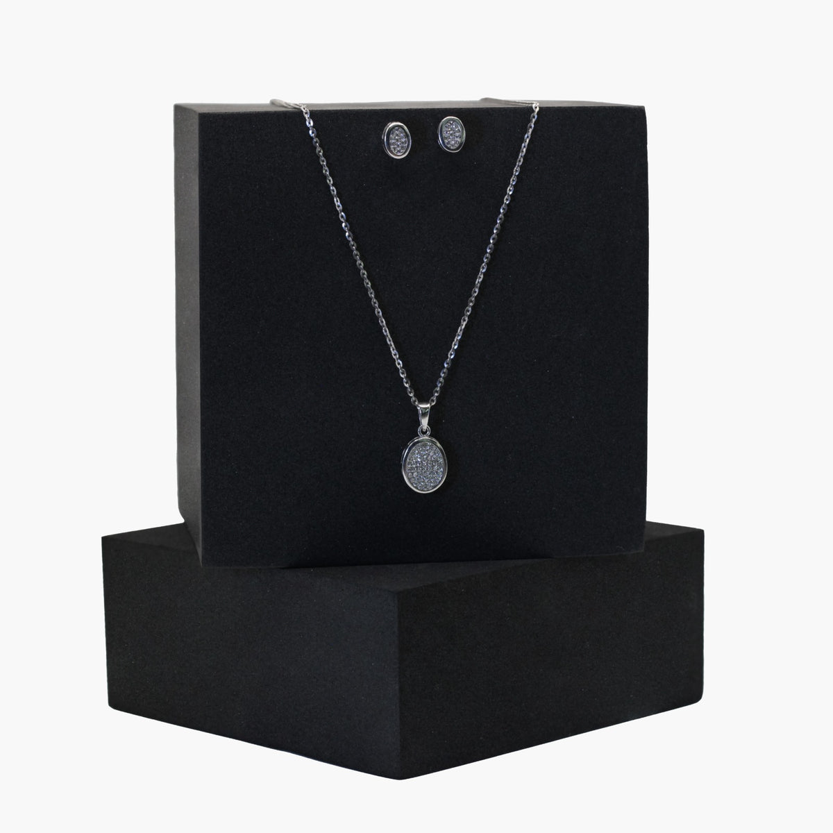 Oval Pendant Silver Set