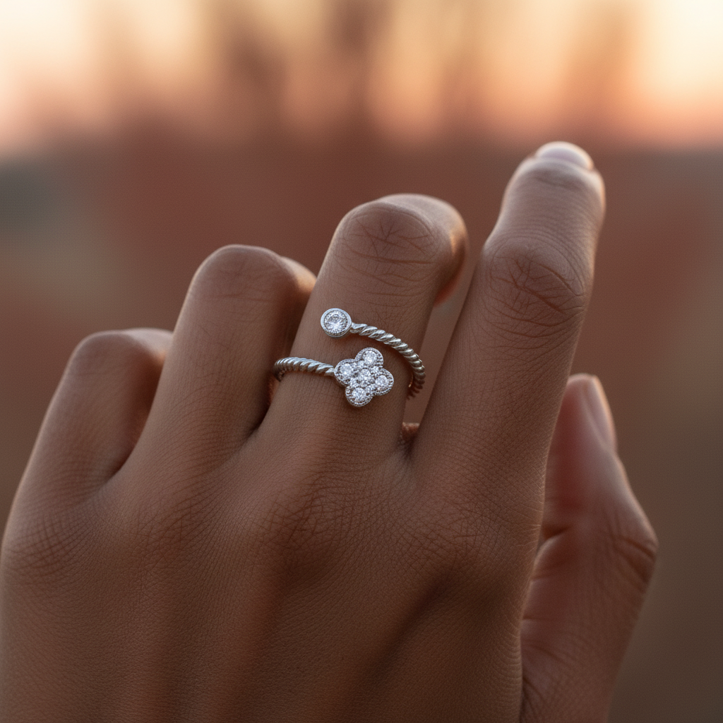 Silver Clover Size Adjustable Ring