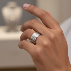 Band Ring With Engraved Stripes