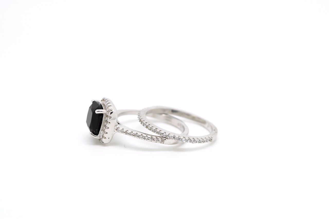 Black Stone Twin Rings