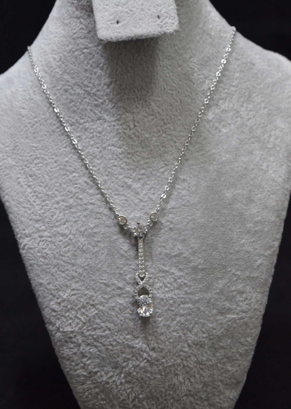 Zircon Pendant Necklace