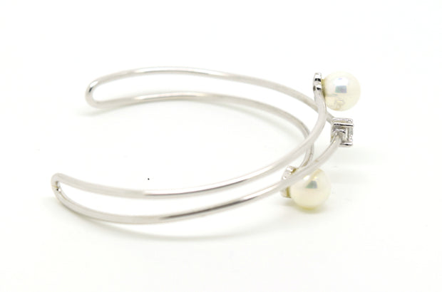 Pearl Open and Adjustable Bangle