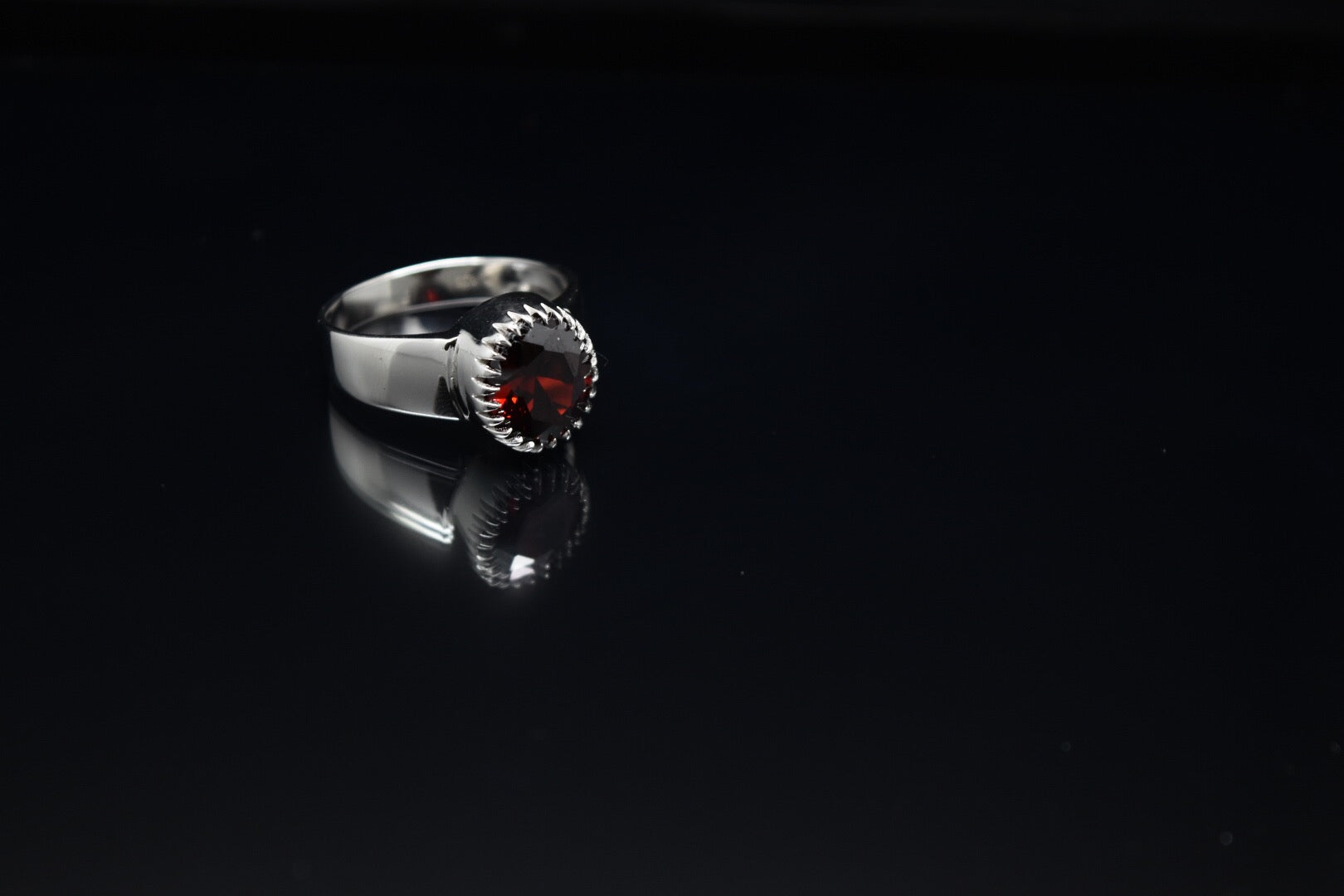 Royal Red Stone Ring in Silver