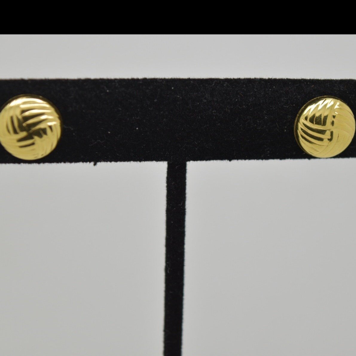 Textured Gold Circles