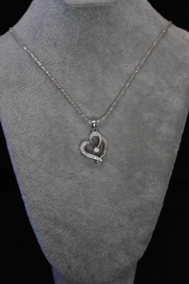 Heart Shaped Pendant Necklace with chain