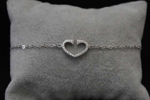 Single open-Heart Bracelet