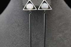 White Triangle