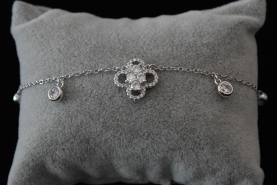 Flower Charm Anklet