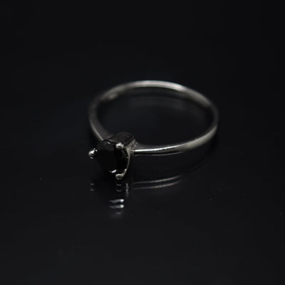 Sterling 925 Silver Ring with Single Black Zircon - Women.