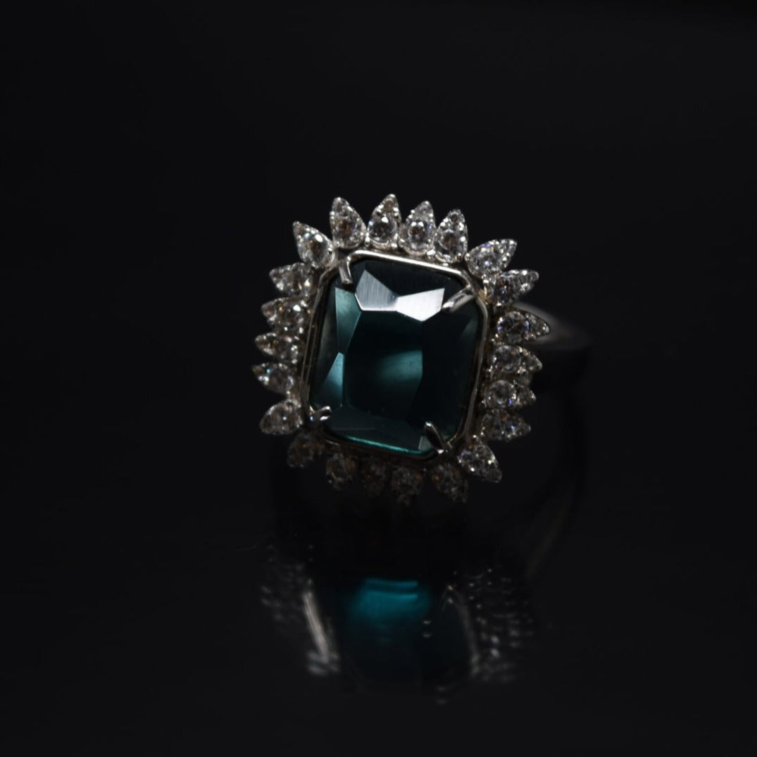 Sarcelle Zircon Sterling Ring