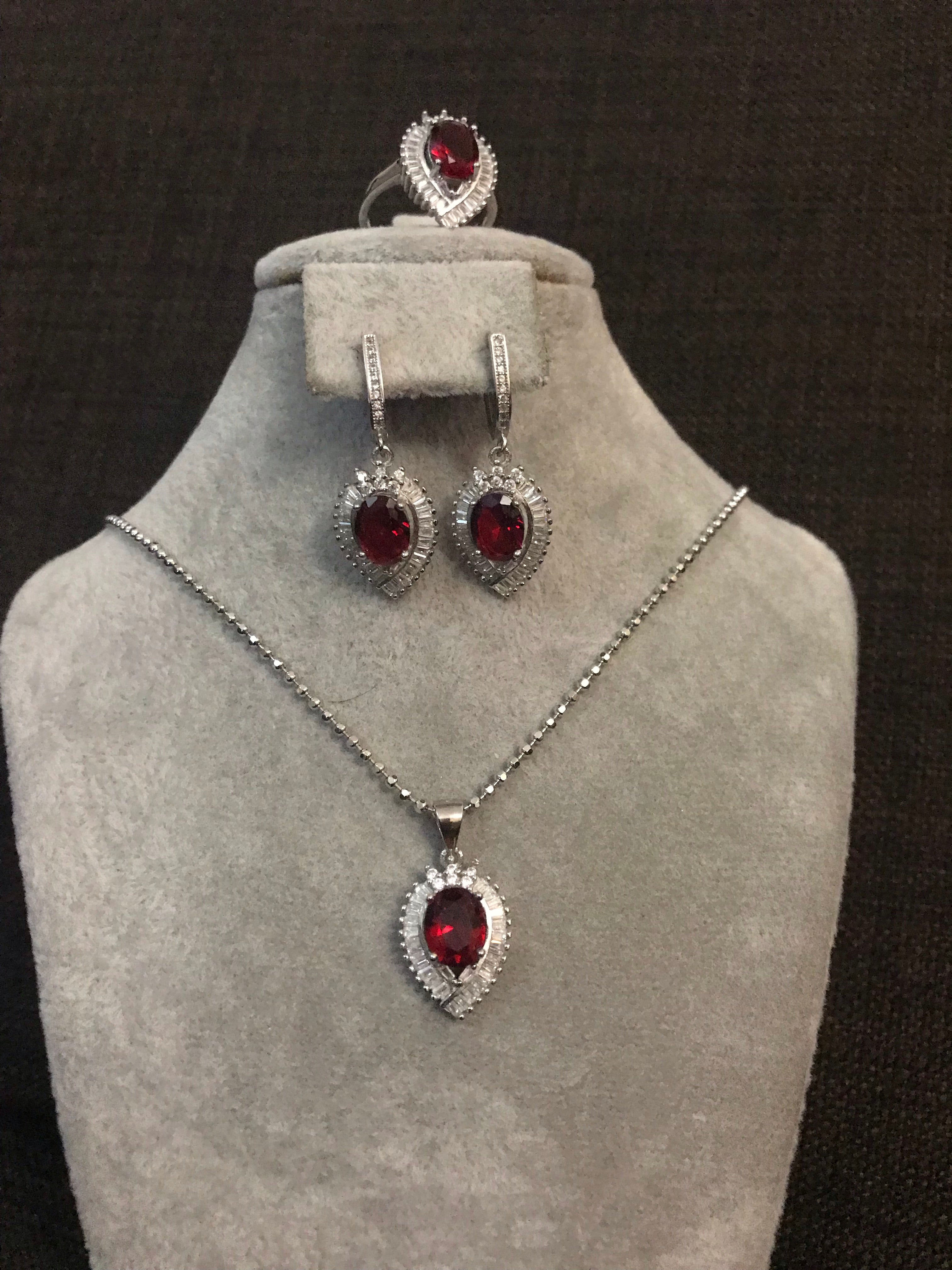 Red Stone Leaf Set
